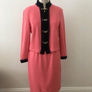 Size 4 -- St. John Collection Suit by Marie Gray, Peach/Black